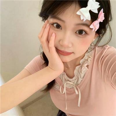 清秀俏佳人